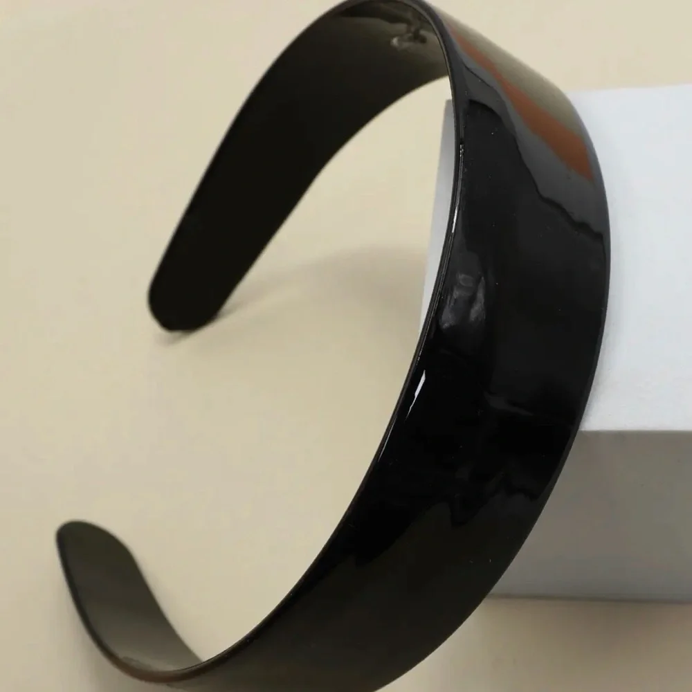 Black Acetate Wide Minimalist Headband